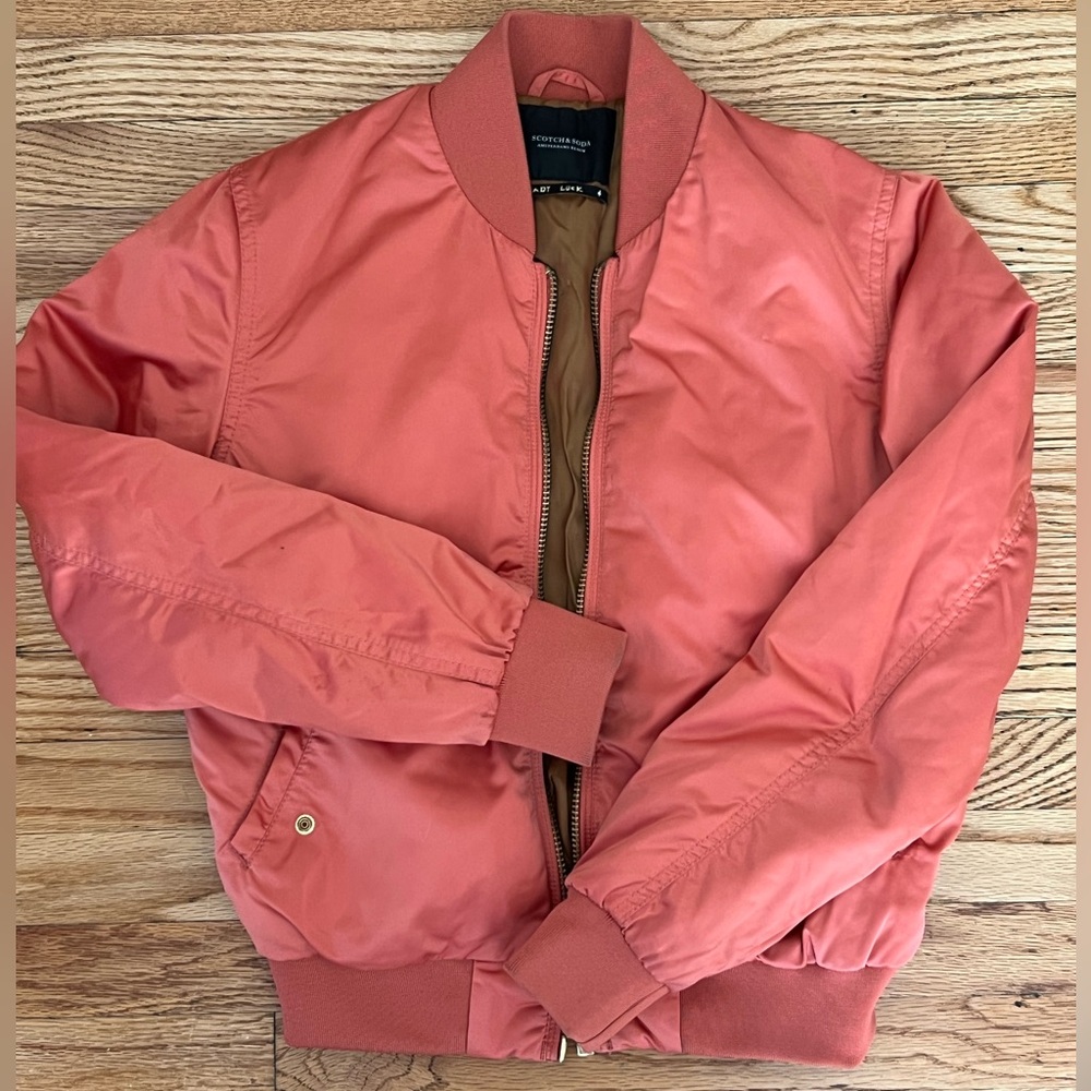 Bomber jacket